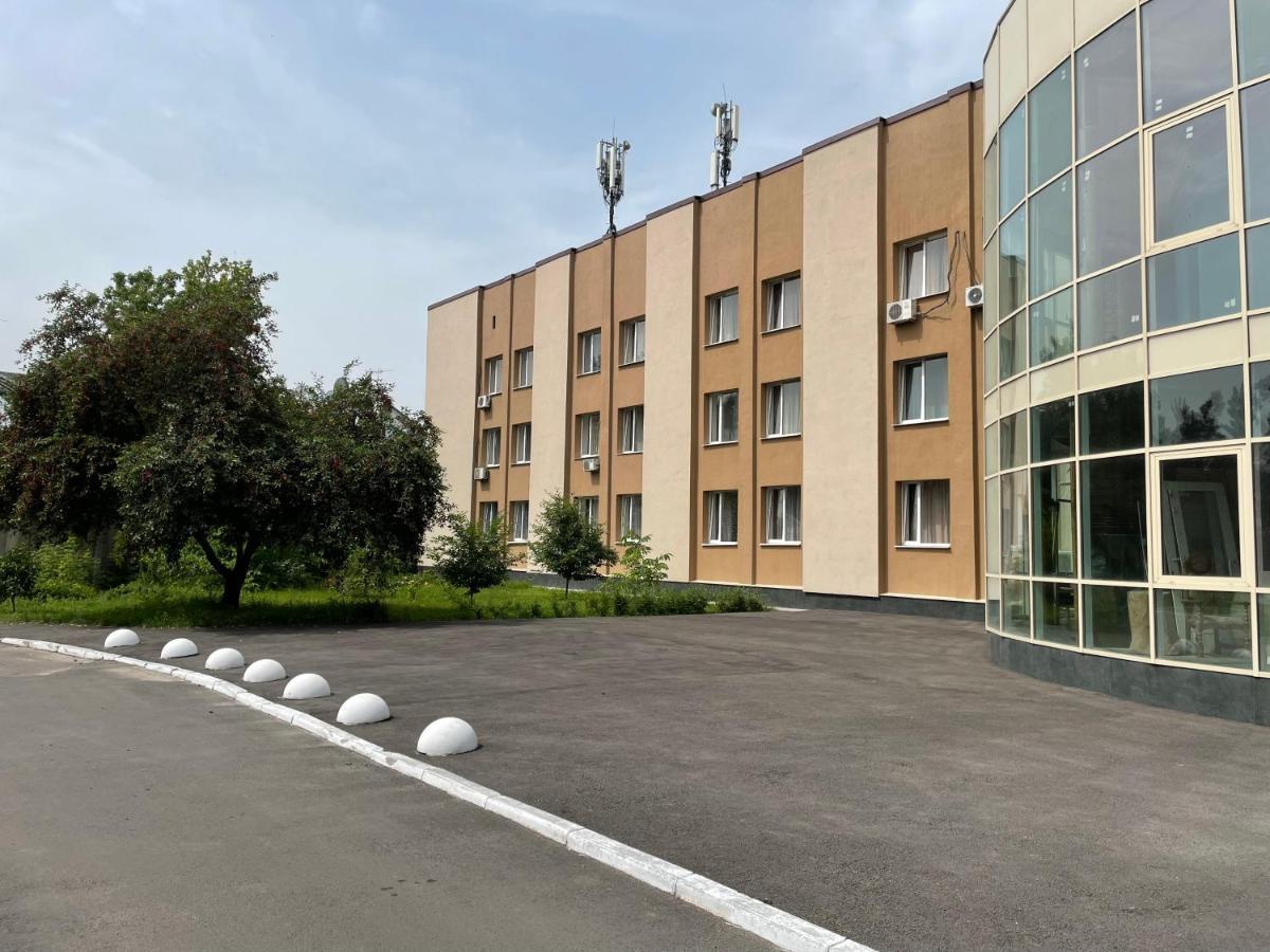 Dinamo Hotel Charkov Exteriér fotografie